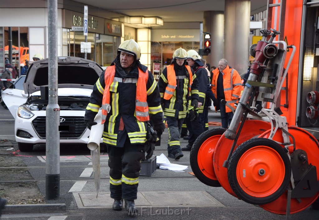 VU PKW Strab Koeln Mitte Pipinenstr Hohestr P079.JPG - Miklos Laubert